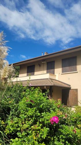 Viesnīcas āriene, Delizioso appartamento sul lago - Casa Marina in Spinone Al Lago