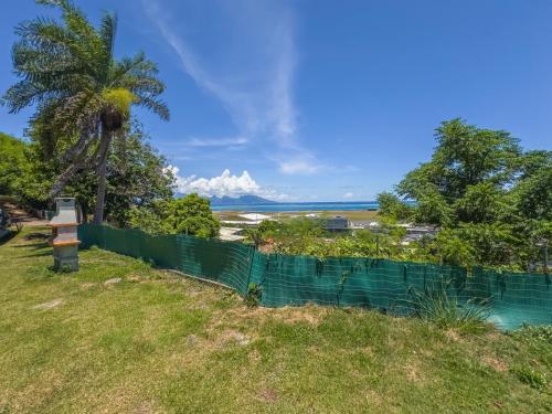 حديقة, Temana Airport Faa'a,Tahiti in فا