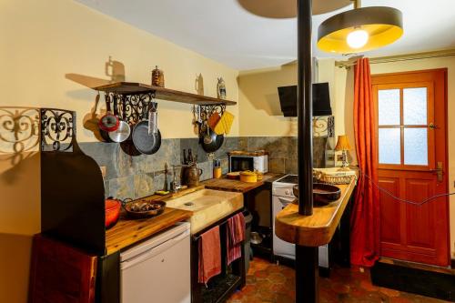 Petite maison de charme proche de Fontainebleau in Montigny-sur-Loing