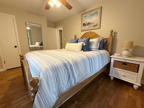 Gwens Place - Remodeled Great Location! in Frankfort, USA