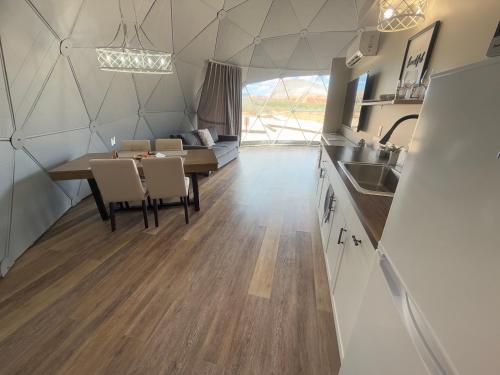 ห้องครัว, Bryce Glamp And Camp in แคนนอนวิลล์(ยูท่าห์)