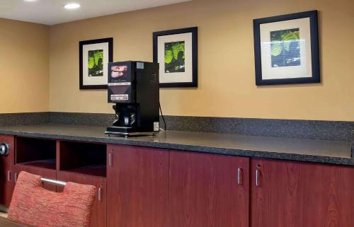 Extended Stay America Suites - Kansas City - Overland Park - Metcalf Ave in Overland Park, USA