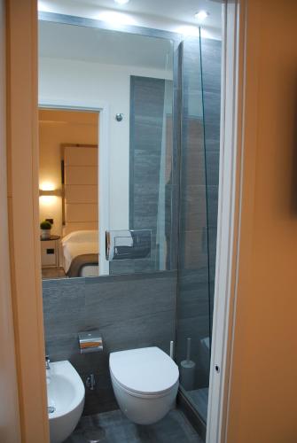 LHP Suite Rapallo - image 13