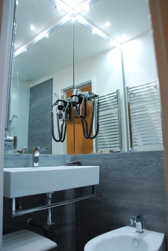 LHP Suite Rapallo - image 12