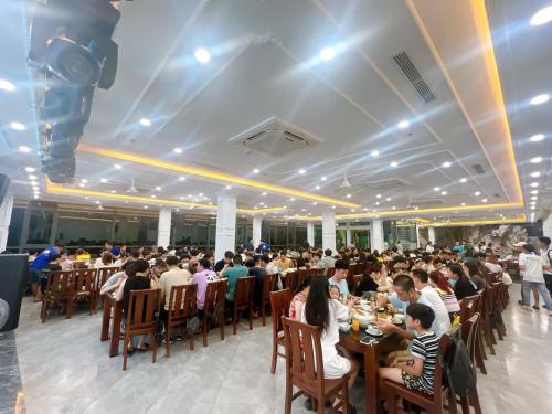 餐廳, Anh Thuận Cát Bà Hotel (Anh Thuan Cat Ba Hotel) in 杭隋