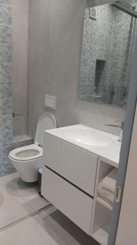 Three-Bedroom Apartment image 3