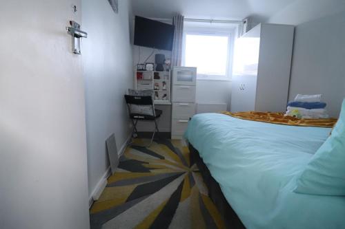 The Warren Signature Stay, London (photo 8)