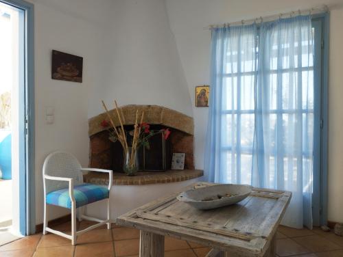 Windmill Studios in Livadi (Cythera)