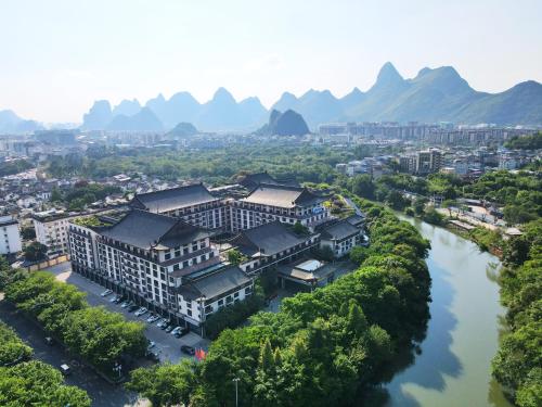 Grand Bravo Guilin Hotel — hotel in No.2 Zhongyin Road, Xiufeng District, Guilin CN, 541001