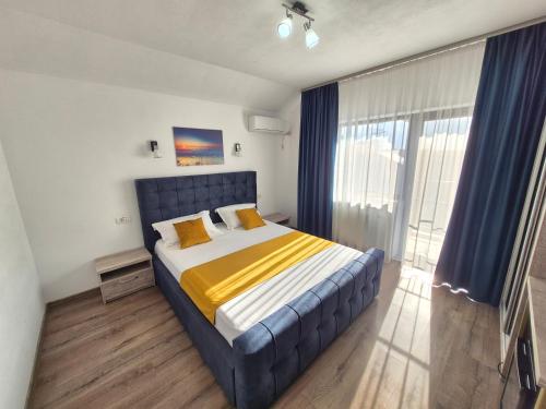 Vila Yna, Mamaia Nord – Năvodari