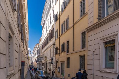 Spanish Steps Oasis Suite