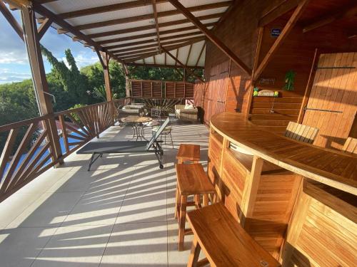 Balkon/teras, Maison coloniale 12/16 pers. in Pointe-Noire