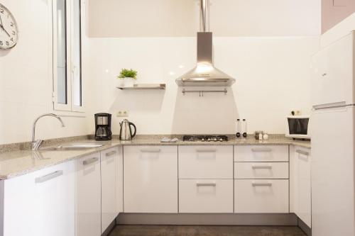 Two-Bedroom Apartment image 6