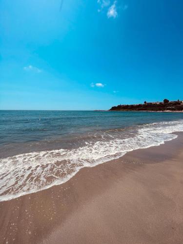 Beach, George‘s Place Kastrosikia in Pidima Kyras