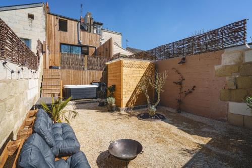 Garden, La Maison D'Ambre - Jacuzzi - Sauna- Clim in Rue Loucheur