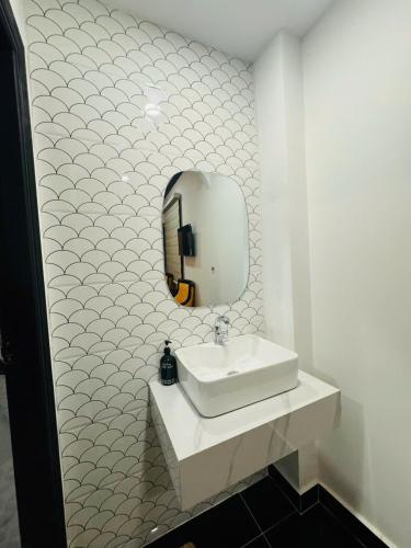 Phu Gia Luxury