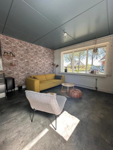 Het kleine huisje met Hottub in Emmen