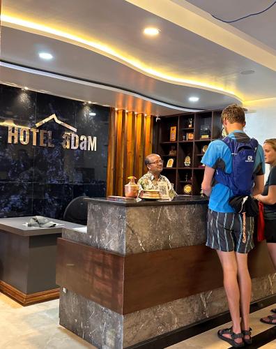Fuajee, Hotel Adam in Pokhara