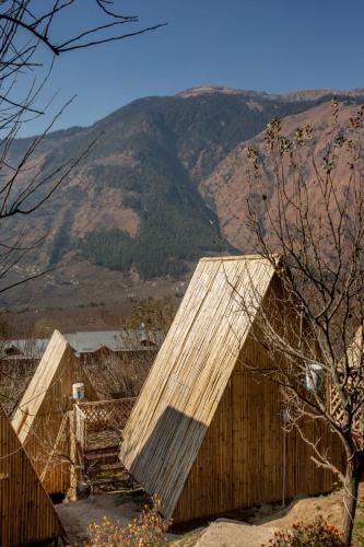 Khwahhish Manali in Sajla