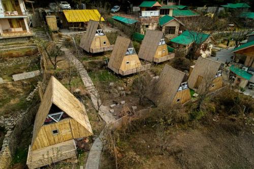 Khwahhish Manali in Sajla