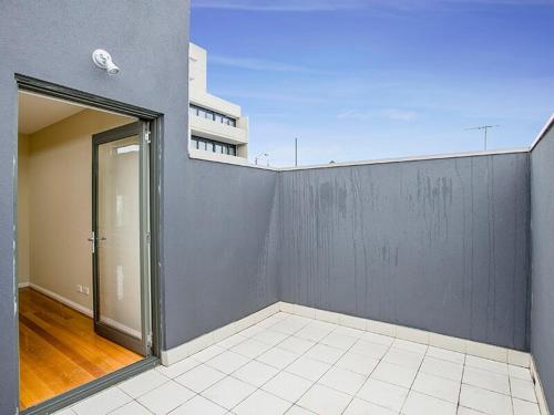 شرفة/ تراس, Luxury Townhouse Stay in ثورنبيري