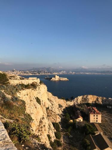 Nearby attraction, Le Temps d'une ile - Frioul - Imprenable vue mer in Les Iles