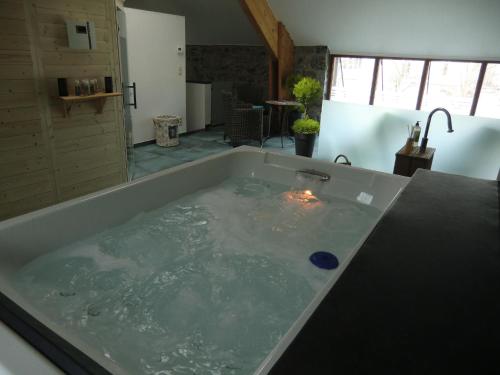 Karsto avotu baseins, B&B Au Coeur de Villers in Villers-Sent-Ģetrtūde