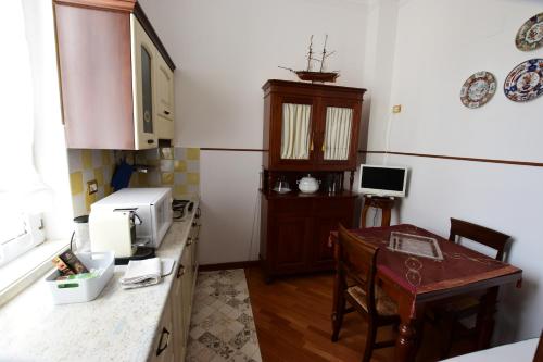 Classicosuitetetti Attico di charme con terrazza solarium privata, a pochi minuti dalla Fiera e dal mare, Janov (fotografie 9)