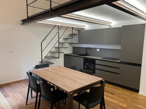 Two-room apartment in historic center with private courtyard, Bologna
