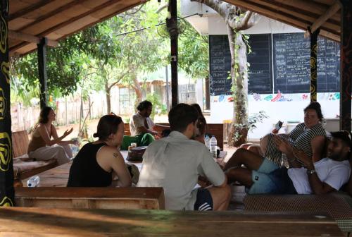 Laughing Leopard Trinco in ترينكومالي