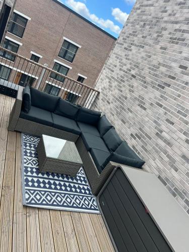 Dunmore Rooftop, Glasgow (photo 2)