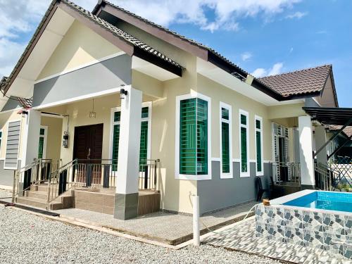 Rantau Panjang Nazirah Homestay in Rantau Panjang
