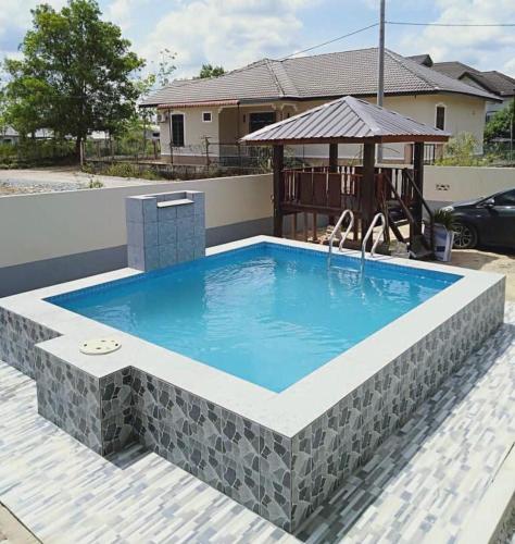Rantau Panjang Nazirah Homestay in Rantau Panjang