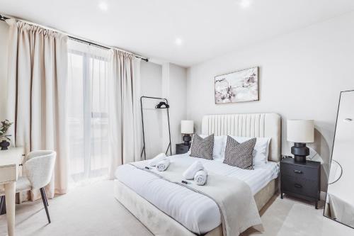 Stylish new-build, FREE parking, 10 minutes to NEC & BHX airport, Бирмингем (фото 7)