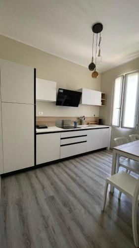 Residenza Stardust Suite with Canal View - image 9