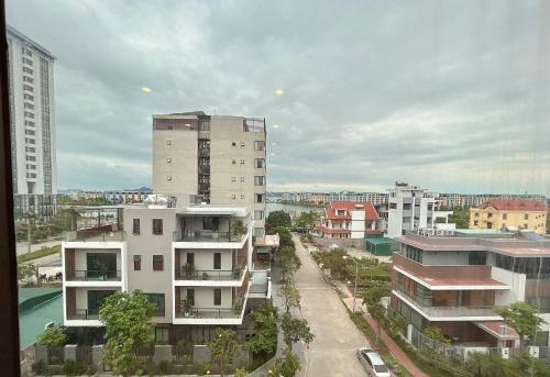 MINH ĐỨC HOTEL - Tap to explore photos