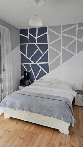 Titi's home Velipoje in Velipoje