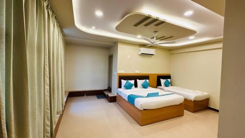 IVORY SUITES in Gundlupete