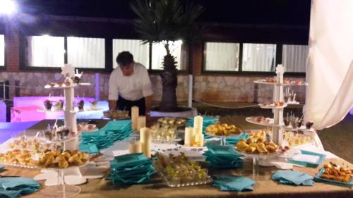 Makanan dan Minuman, Baywatch in Margherita di Savoia