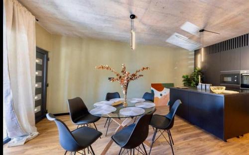 Two-Bedroom Apartment with Private Pool image 10