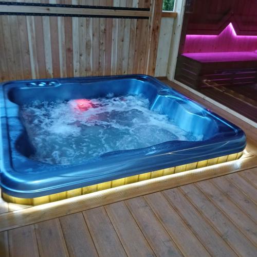 Pokoje Gościnne Kornelia- Jacuzzi, sauna !
