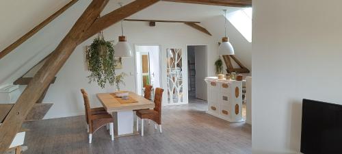 บริการและสิ่งอำนวยความสะดวก, Les Granges in วิกูล็อง