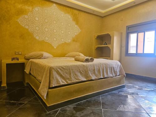 4 bedrooms, 6 beds