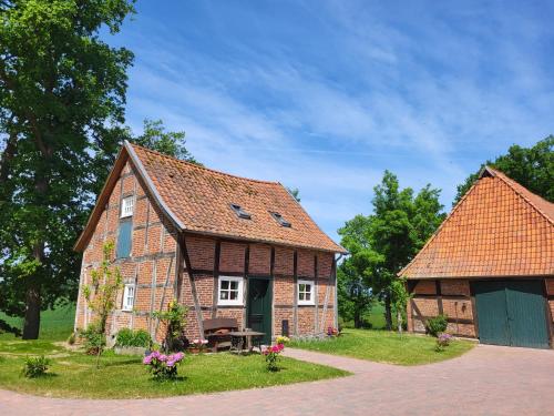 Altes Backhaus Bauernhof Vogel in Rohrsen, Deutschland