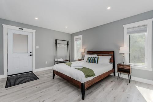 Cozy Retreat w Hot Tub Bruce Peninsula in Stokes Bay (ON)