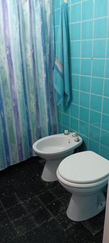One-Bedroom Apartment image 6