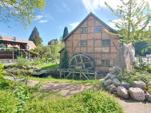 周邊環境, Neumühler Hof Ferienwohnung Thomas (Neumuhler Hof- Ferienwohnung "Thomas" 3 Zimmer,3 Bader mit Dusche, kostenfreie Parkplatze vor dem Ha) in 克里伯斯福登