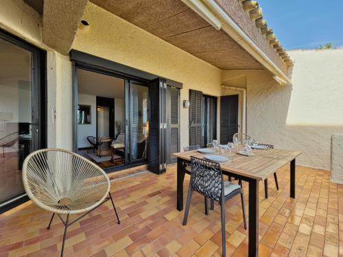 Balkonas / terasa, La Brigantine- Golfe de St Tropez in Kogolenas