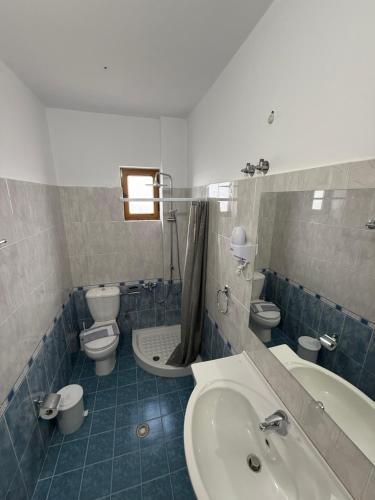 Two Bedroom Suite image 10