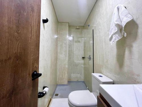 One-Bedroom Apartment image 4